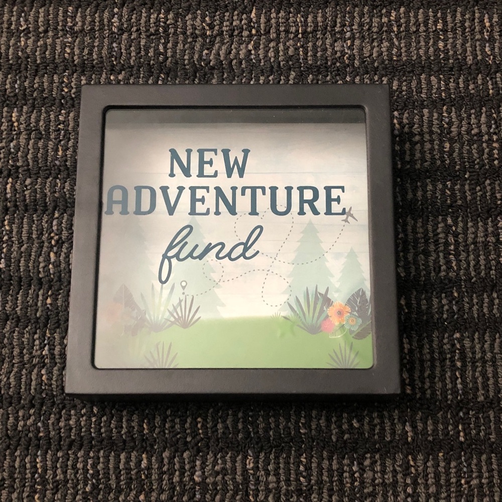 🛍️ Adventure Fund Bank